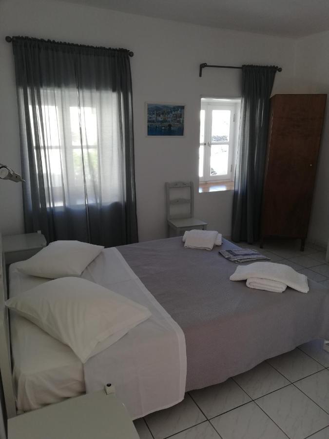 Bahia Apartment Hydra  Room photo